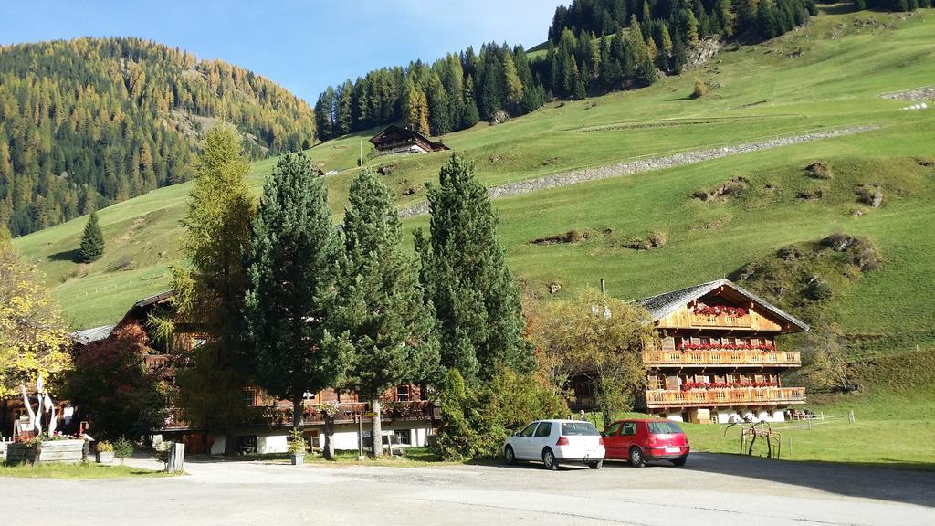 Hotel Der Gannerhof Innervillgraten Exterior foto